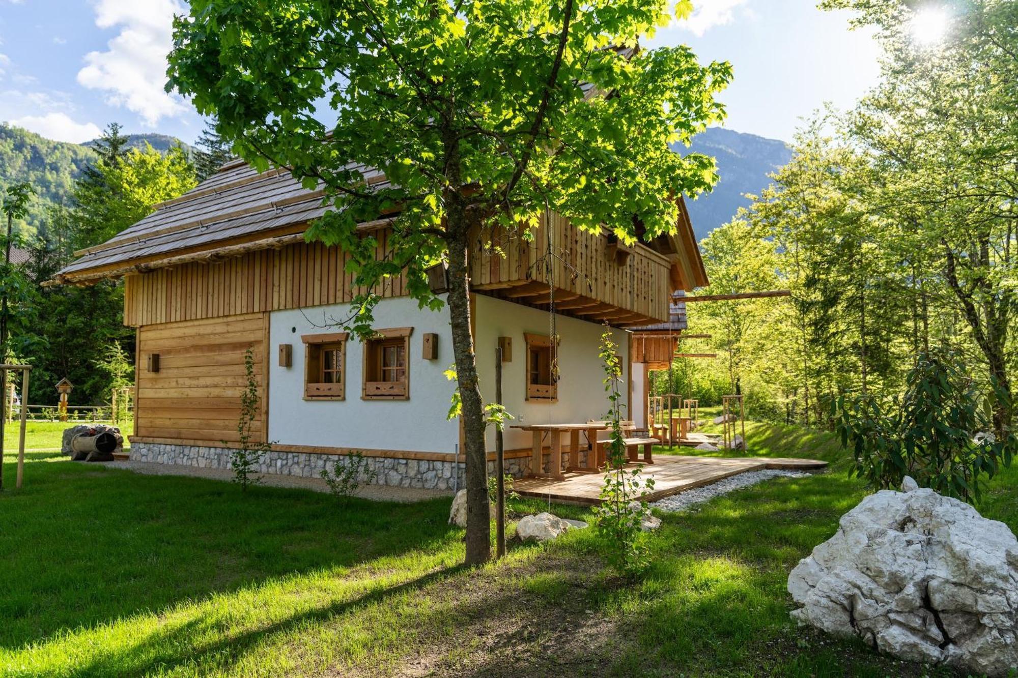 Alpik Chalets - Бохин Екстериор снимка